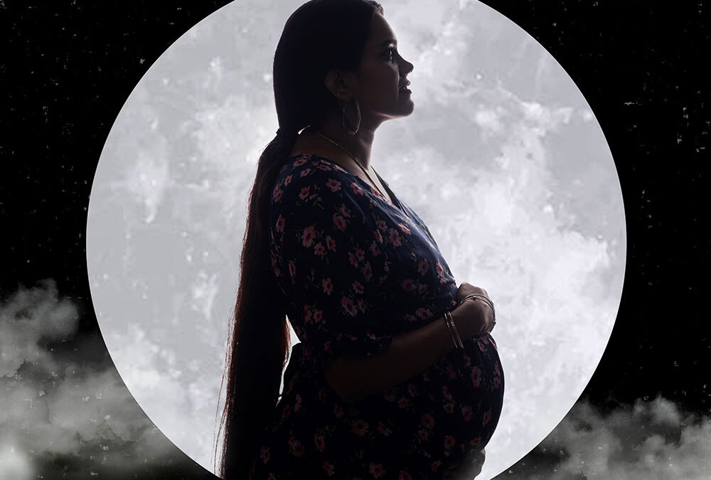 Choosing the Right Outfits for Your Maternity Photo Session